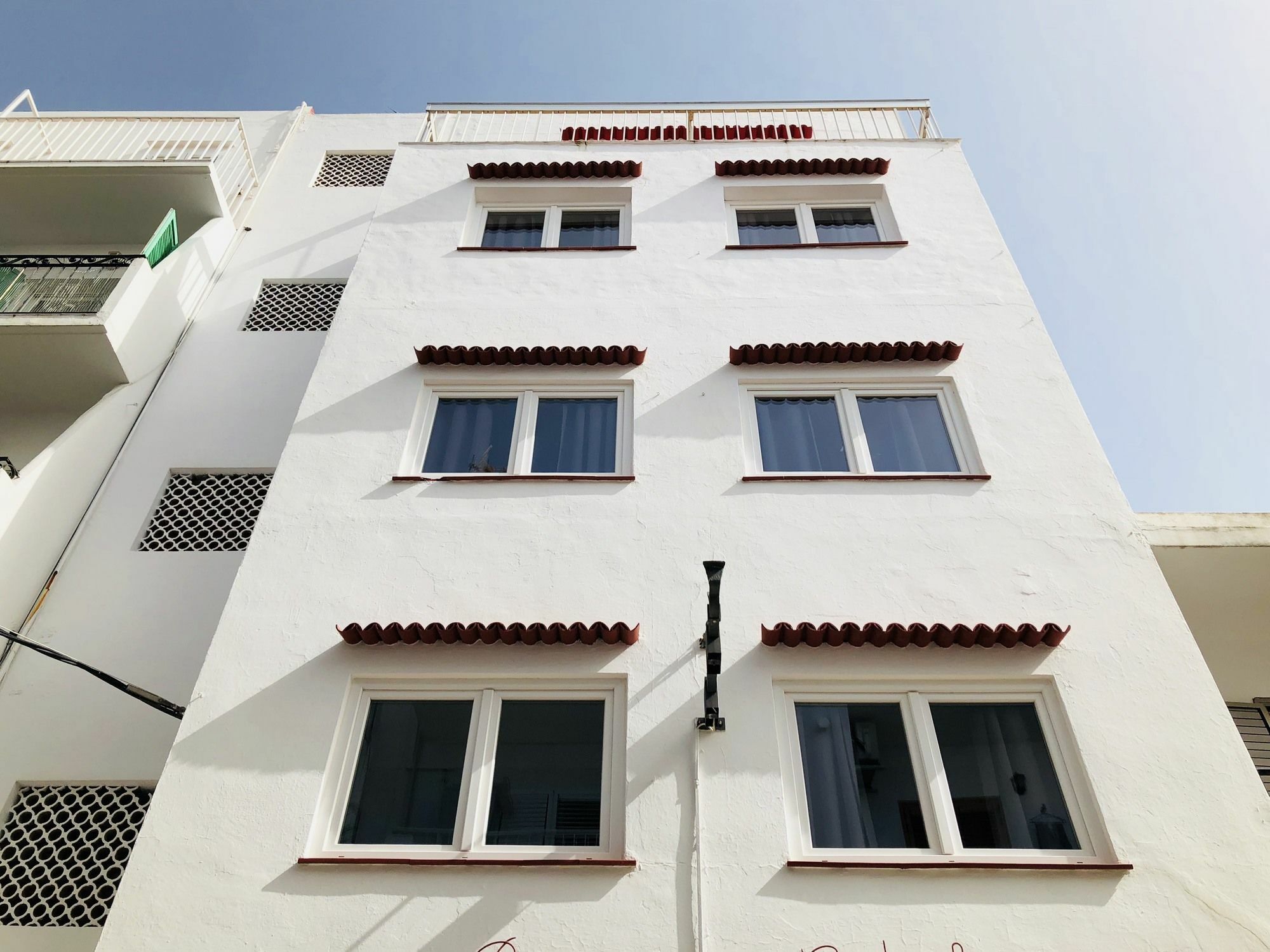Nanit Rooms Ibiza Hostal Santa Eularia des Riu Bagian luar foto